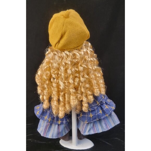 Vintage Debbie by Visconti Porcelain Doll from the Debbie Doll Collection - Picture 3 of 16